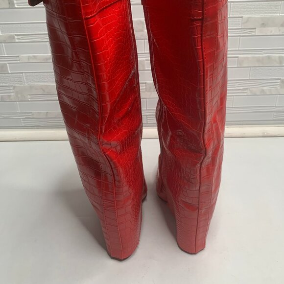 Women Faux Leather Knee High Boots Fold Over Pointed Toe Gold Hardware - Picture 5 of 8